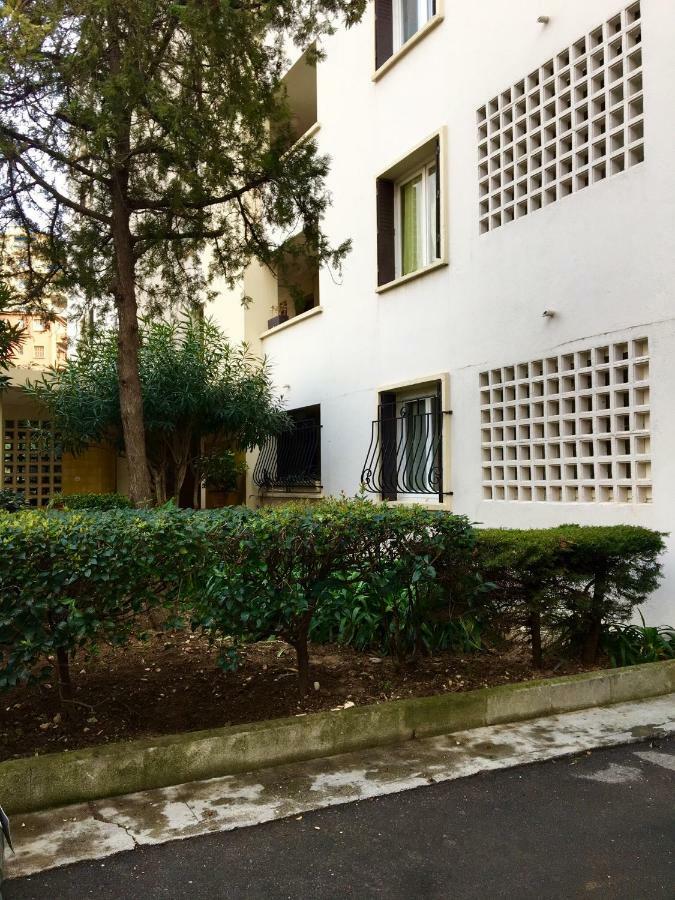 33 Apartment *
